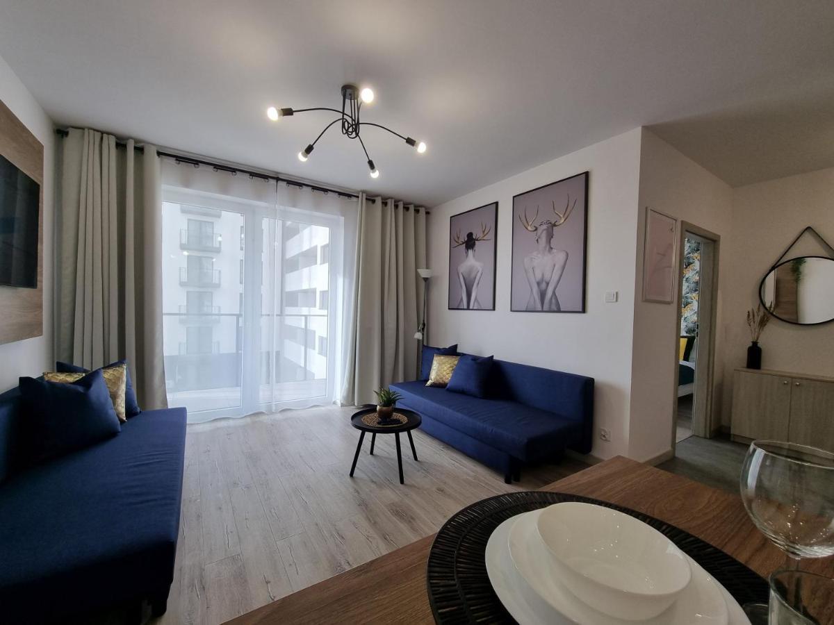 Q Apart Enter- Klimatyzowany 2 Pokojowy Apartament Przy Manufakturze Z Garazem Gratis, Fv 罗兹 外观 照片
